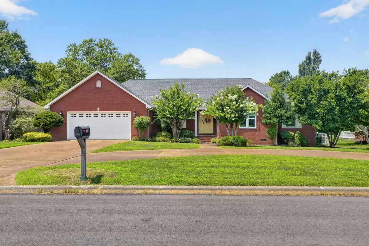 1304 Larkspur Drive, Murray, KY 42071 - #1