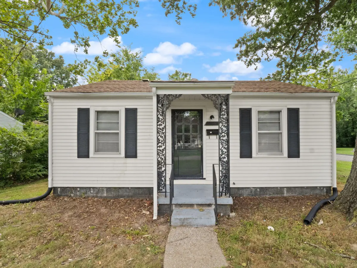 1200 Markham Avenue, Paducah, KY 42003 - #1
