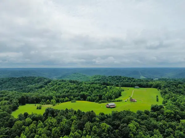 1143 Mccane Lane, Vanceburg, KY 41179