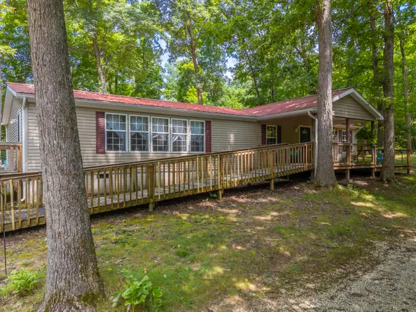 500 Hazel Tree Lane, Morehead, KY 40351