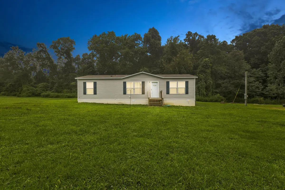 105 E Stone Road, Hillsboro, KY 41049 - #1