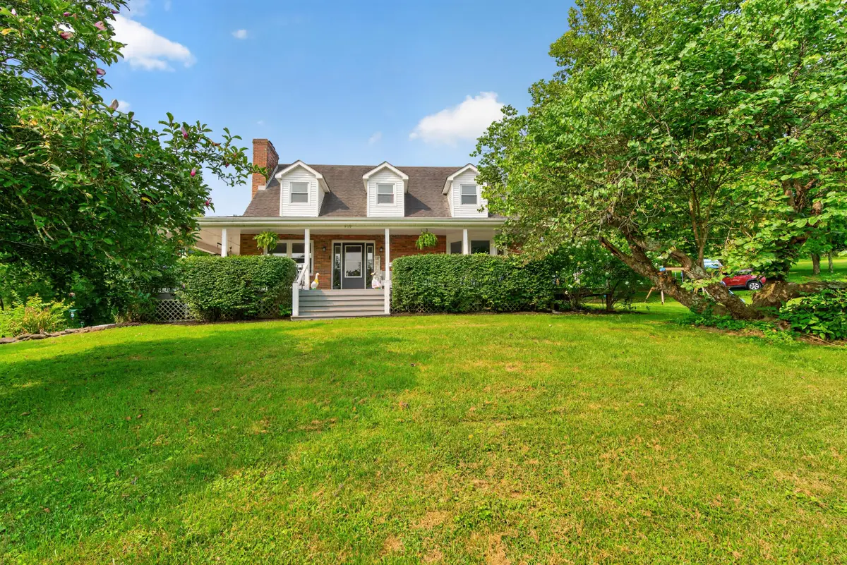 919 Elkin Station Road, Winchester, KY 40391 - #1