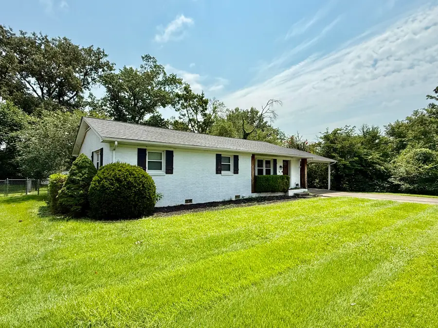 811 Sunny Lane, Murray, KY 42071 - #2