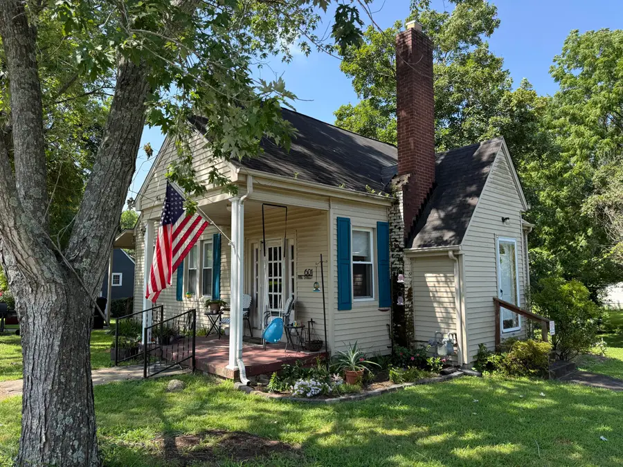 601 Pine Street, Murray, KY 42071 - #3