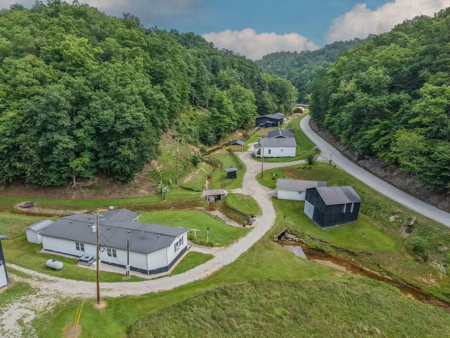 50 Hg Williams Drive, Taulbee, KY 41310 - #2