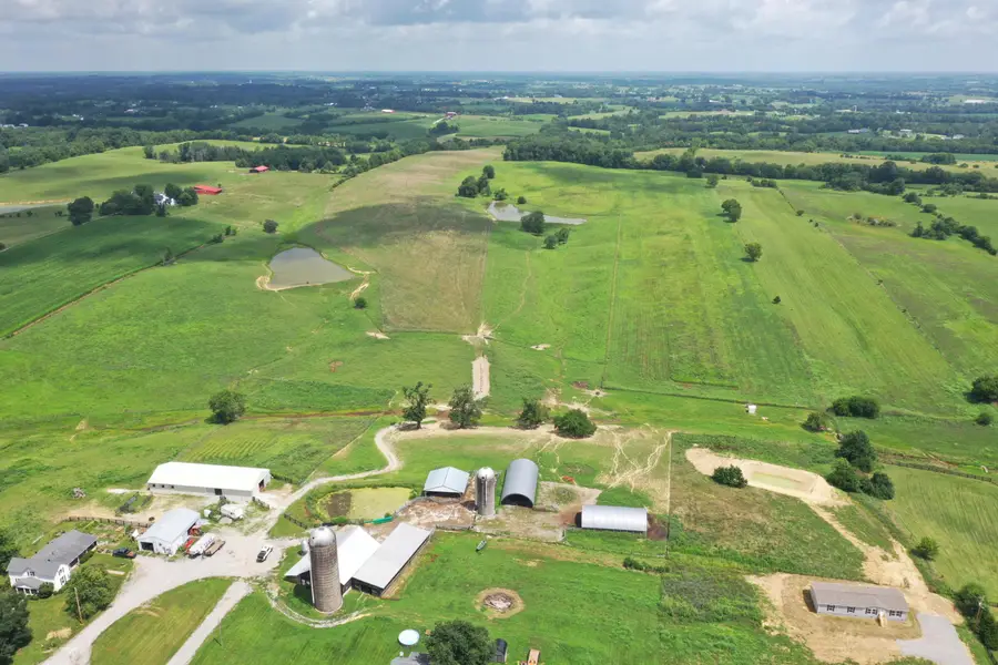 1150 Jackson Pike, Harrodsburg, KY 40330 - #3