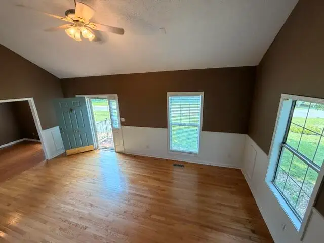 313 Dawn Drive, Hopkinsville, KY 42240 - #2