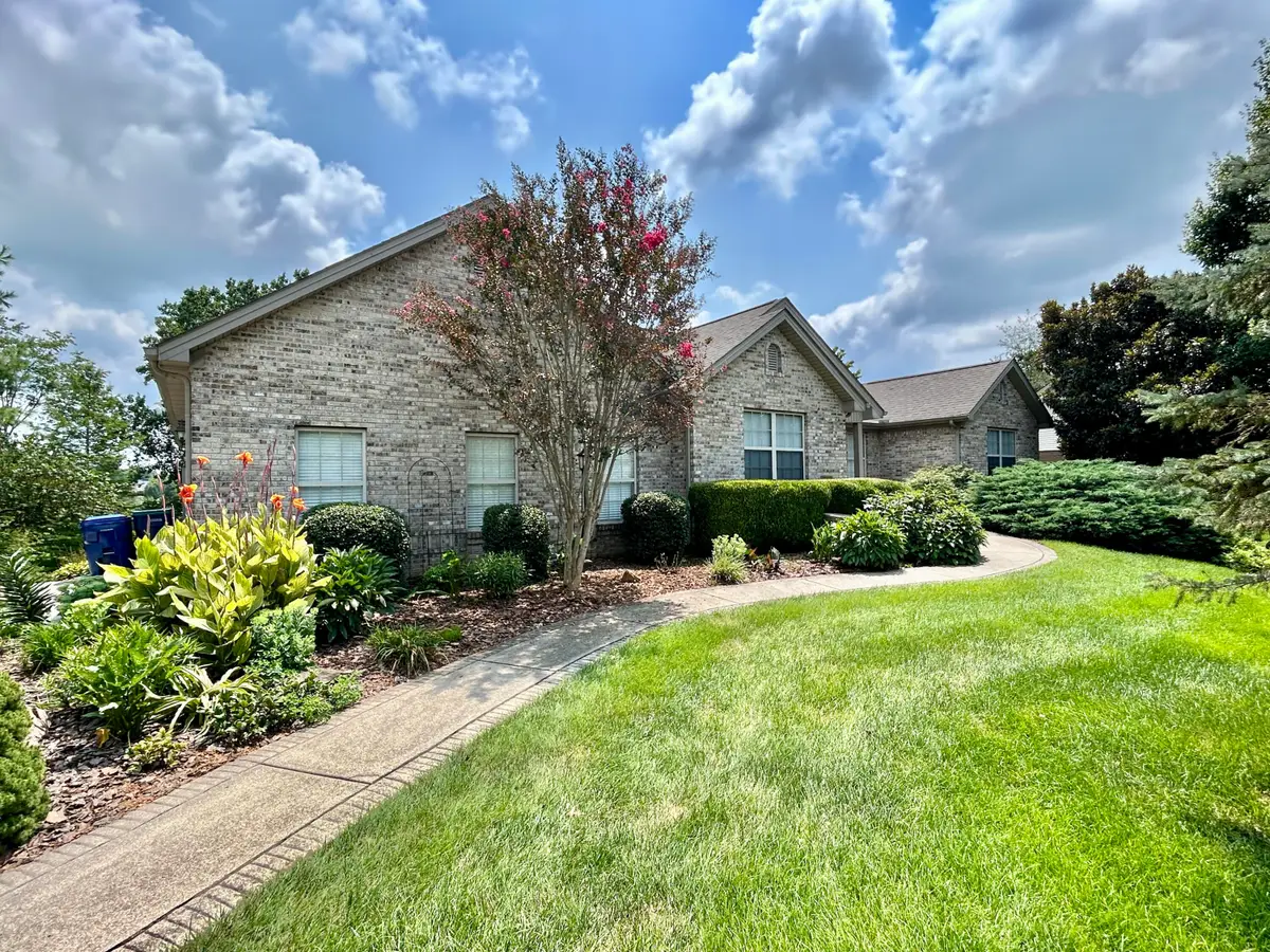 568 White Tail Run Drive, Somerset, KY 42503 - #1