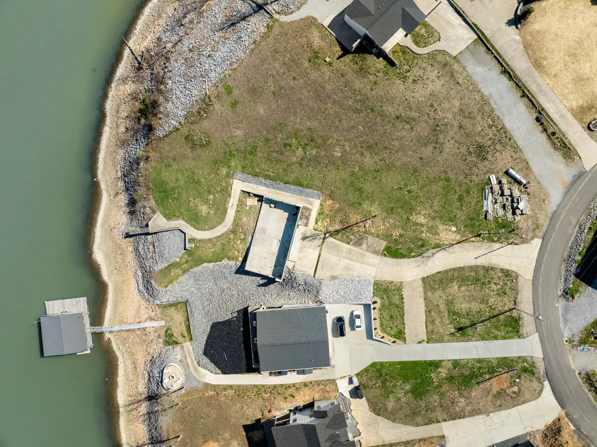 583 Sherwood Drive, Gilbertsville, KY 42044 - #1