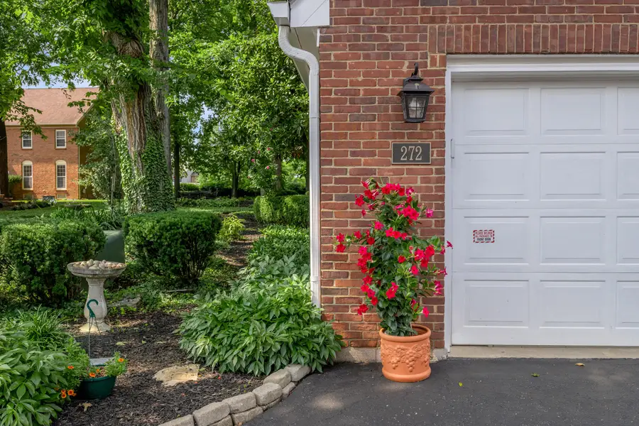 272 Chippendale Circle, Lexington, KY 40517 - #2