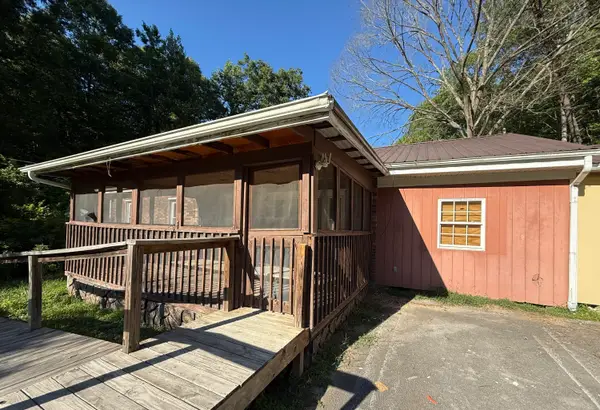 3010 Whetstone Road, Rockholds, KY 40759