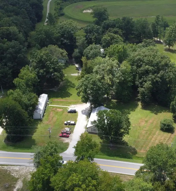 2885 Main Street, Clay City, KY 40312