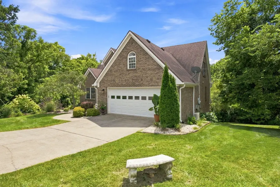 1002 Tyburn Lane, Frankfort, KY 40601 - #3
