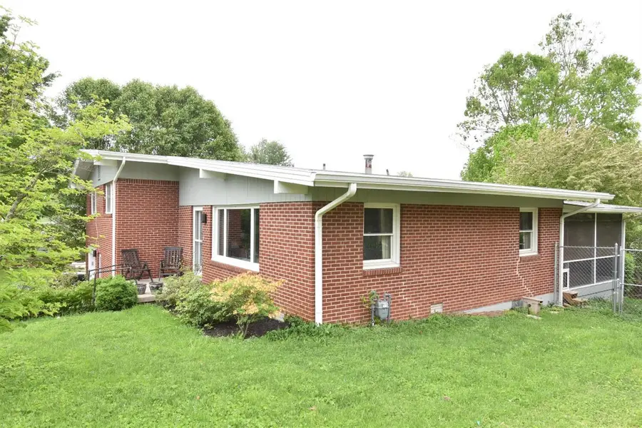 847 Shadeland Drive, Danville, KY 40422 - #3