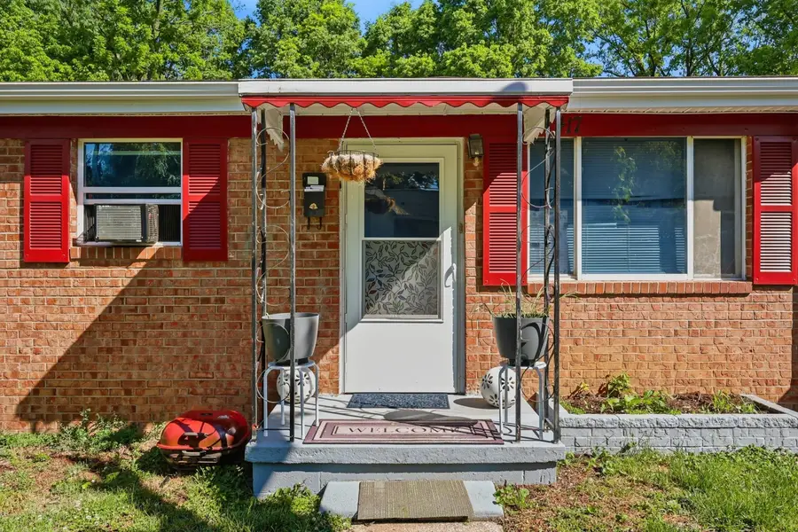 415-417 Oak Street, Lexington, KY 40508 - #2