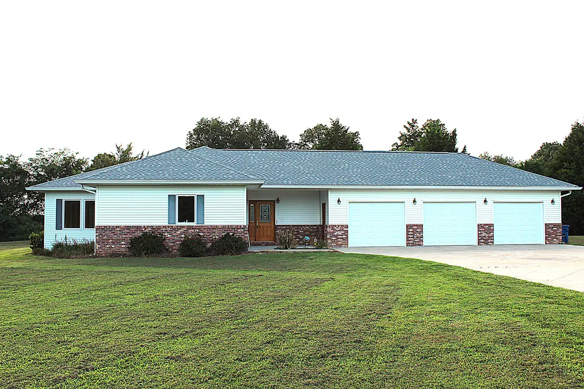105 105 Cedar Creek Cv Cove, Kevil, KY 42053 - #1