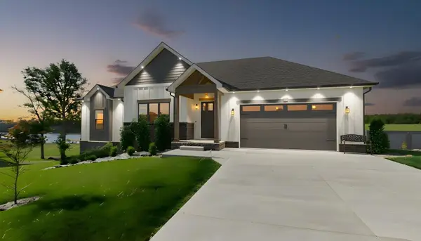 310 Moon Bay Drive, Kuttawa, KY 42055