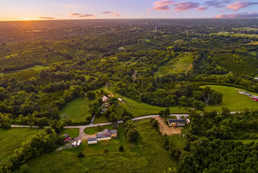 577 New Dixville Road, Harrodsburg, KY 40330 - #3