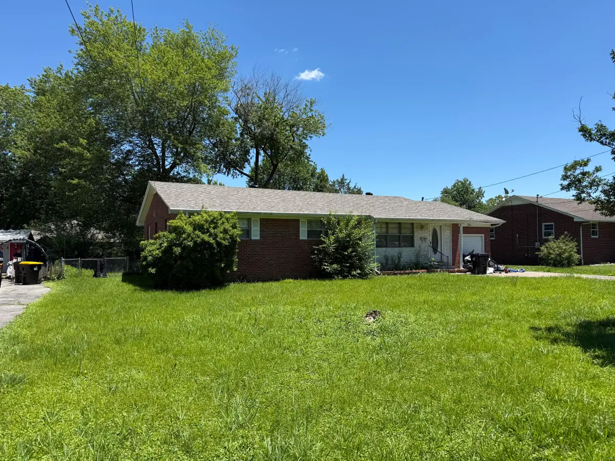 818 N 19th Street, Murray, KY 42071 - #1