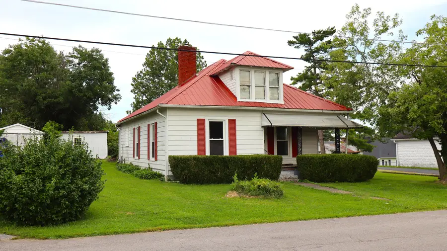 357 S Magnolia Street, Harrodsburg, KY 40330 - #2