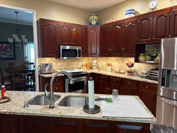 446 Carson Way Way, Paducah, KY 42003