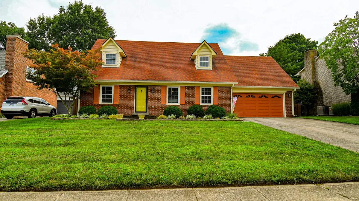 632 Deerfield Drive, Versailles, KY 40383 - #1