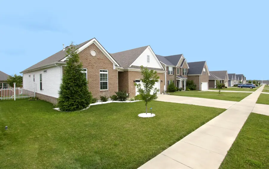 312 Fox Hollow Trail, Nicholasville, KY 40356 - #2