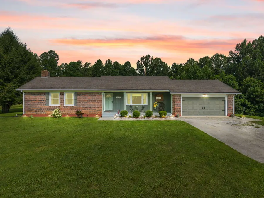 315 Hieronymus Loop, Beattyville, KY 41311 - #2