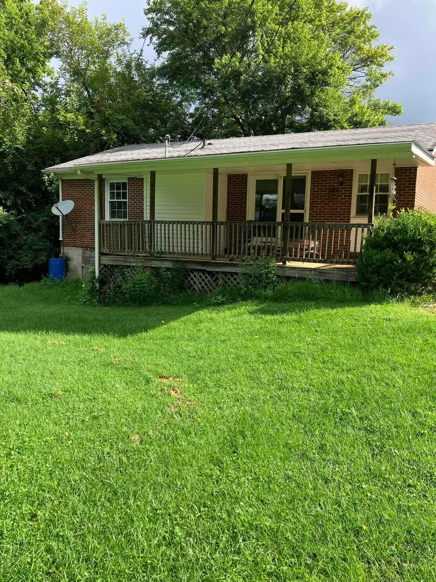 119 Rolling Acres Drive, Nicholasville, KY 40356 - #2