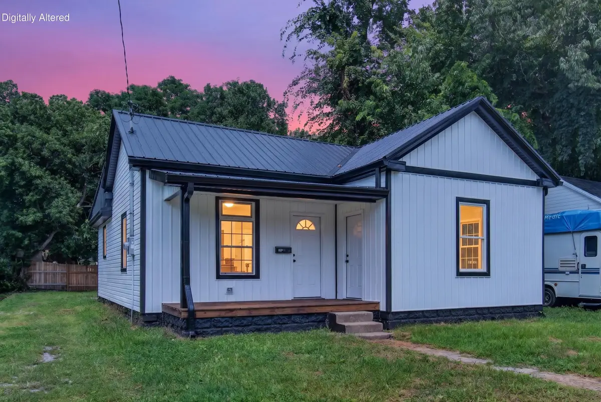 403 Locust Street, Danville, KY 40422 - #1