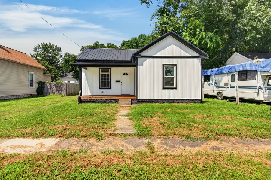 403 Locust Street, Danville, KY 40422 - #3