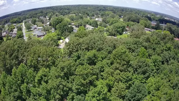 000 E 21st Street, Benton, KY 42025