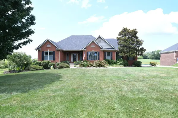 122 Squires Pointe Road, Paris, KY 40361