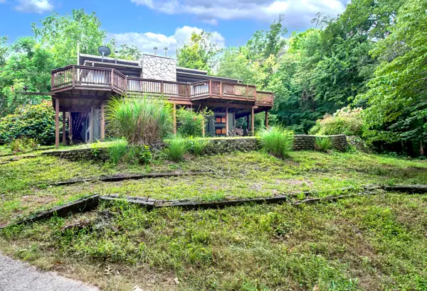 895 Craigs Creek Road, Versailles, KY 40383