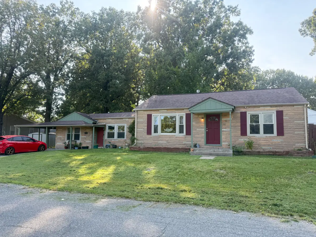 2001 B Street, Paducah, KY 42003 - #1