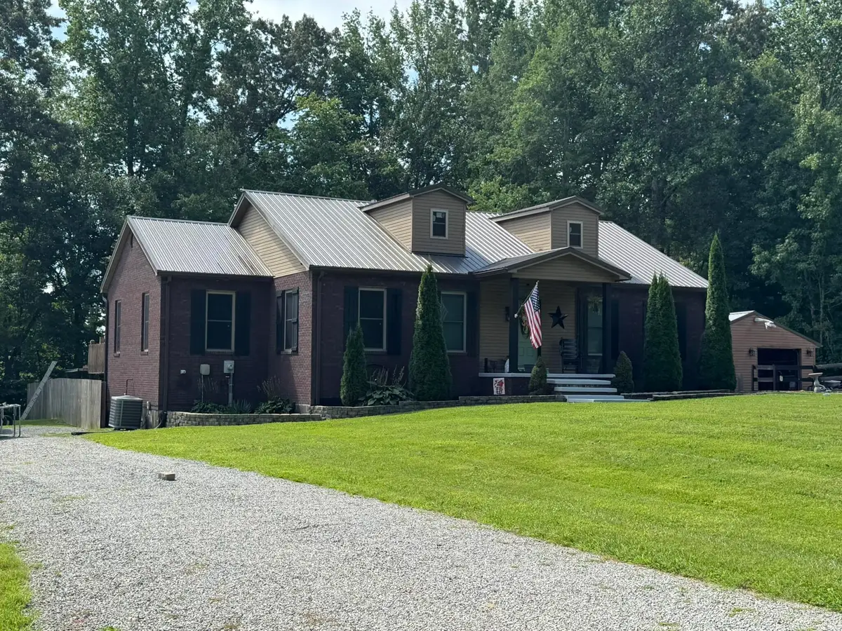 245 Hart Lane, Russell Springs, KY 42642 - #1