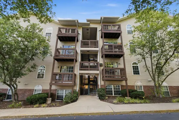 1081 S Broadway #401, Lexington, KY 40504