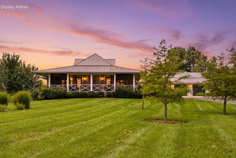 1310 Fox Creek Road, Lawrenceburg, KY 40342 - #2