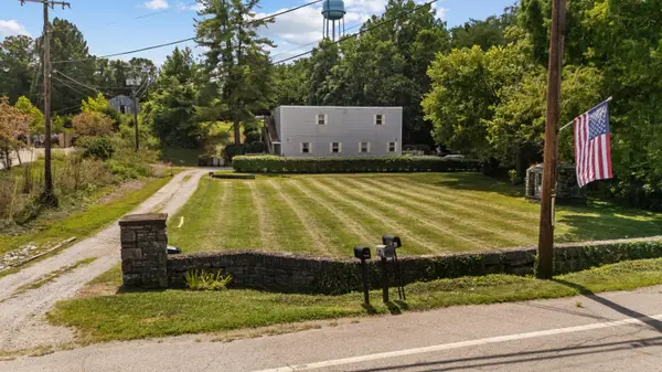 3426 Main Street, Stamping Ground, KY 40379