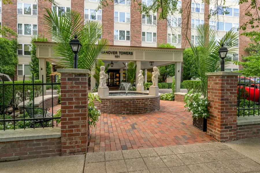 101 S Hanover Avenue #4D, Lexington, KY 40502 - #2