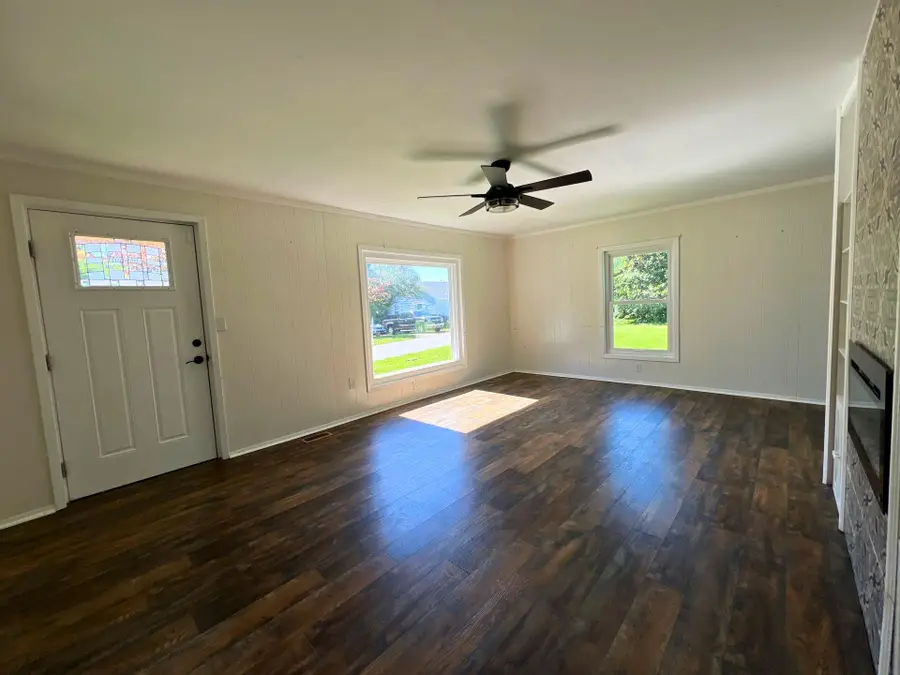 340 Beech Street, Calvert City, KY 42029 - #2