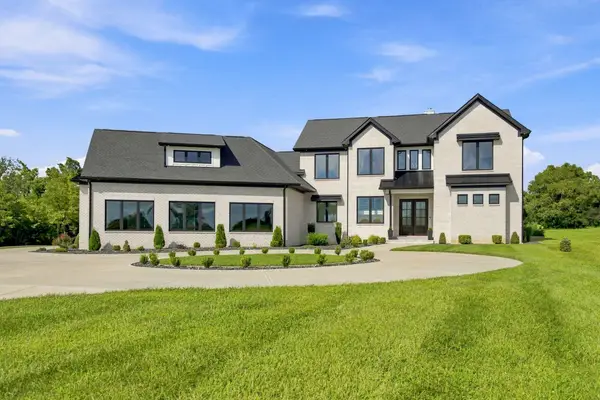 140 Cave Run Boulevard, Versailles, KY 40383