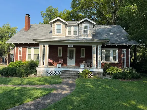 1909 Nicholasville Road, Lexington, KY 40503