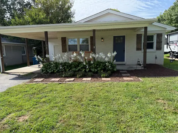 182 W Erskine Drive, Danville, KY 40422