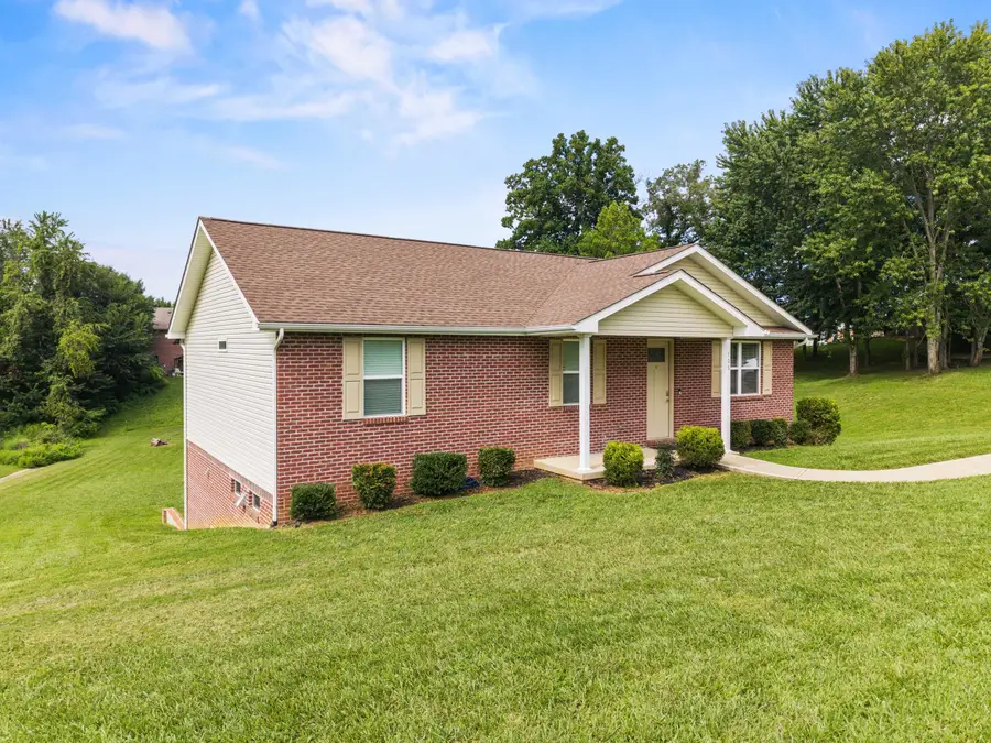 135 Grand Crossing Drive, Somerset, KY 42503 - #3