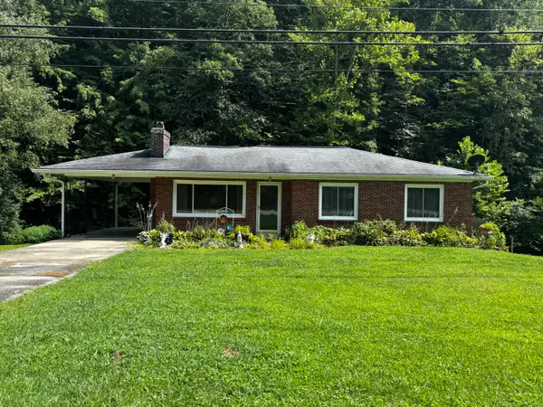 8785 W Kentucky 30, Jackson, KY 41339