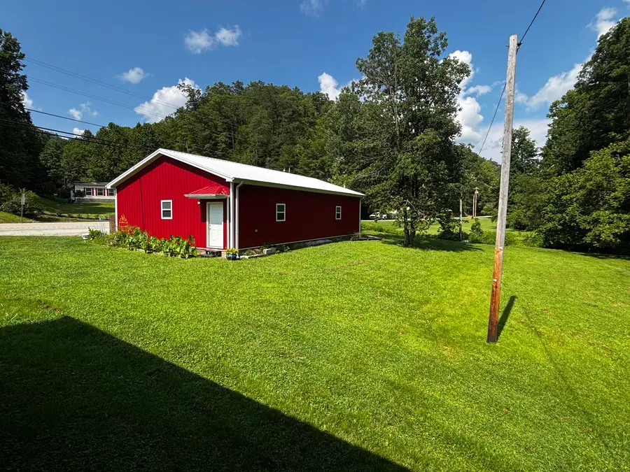 8785 W Kentucky 30, Jackson, KY 41339 - #2