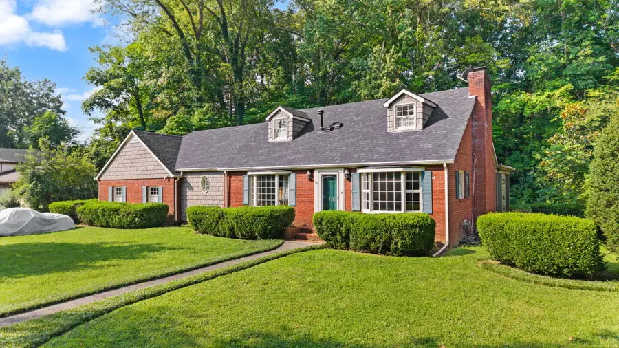1 Edgewood Drive, Somerset, KY 42501 - #3