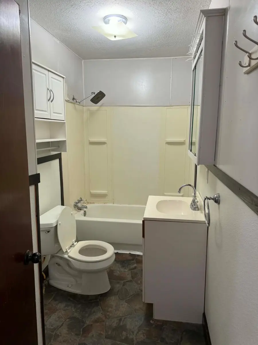 24 Revis Road, West Liberty, KY 41472 - #3