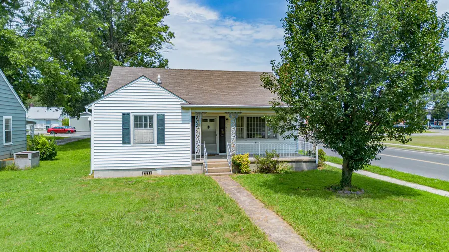 2501 Ohio Street, Paducah, KY 42003 - #3